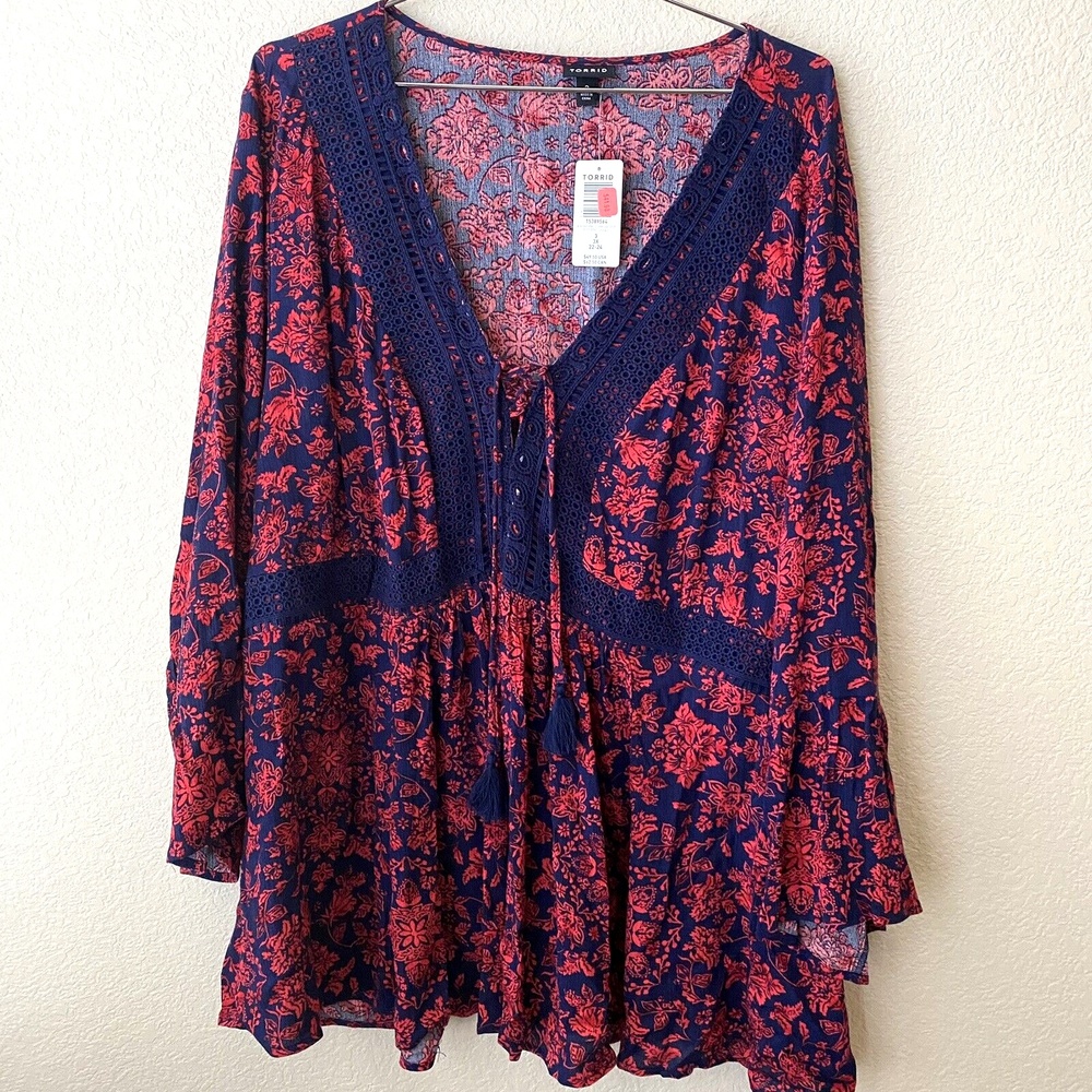 Torrid Womens Floral Boho Vneck Long Sleeve Tunic Top Size 3X Navy/Red NWT